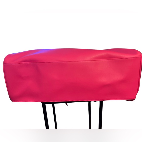 Juicy Couture Los Angeles NWT Pink Sequined Queen of Everything Messenger Bag - Picture 12 of 12